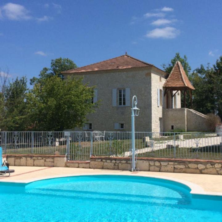 Location de gîtes avec piscine dans le Quercy